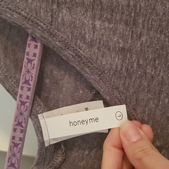 NWOT Honeyme size L dolman style short sleeve top - Picture 2 of 6